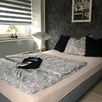 Body Kult Loft - Modernes Mit 2 Separaten Schlafzimmern - Kostenlose Parkplaetze Direkt An Der